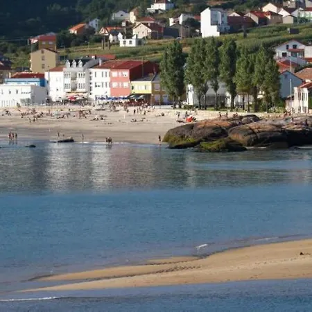 - 3 Bedrooms With Wifi - 1398 Combarro